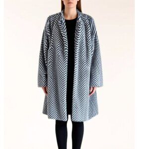 Fever women's faux fur coat, Size XL (WC010)